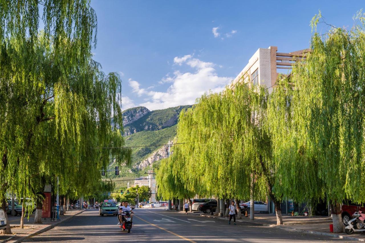ホテル Zhengzhou Dengfeng-Shaolin Temple- エクステリア 写真